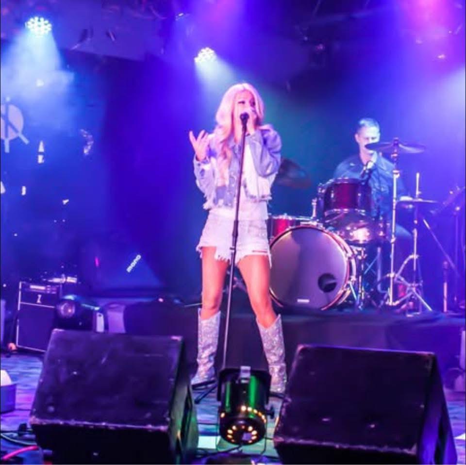 Live At Sessions Carrie Underwood & Taylor Swift Tribute