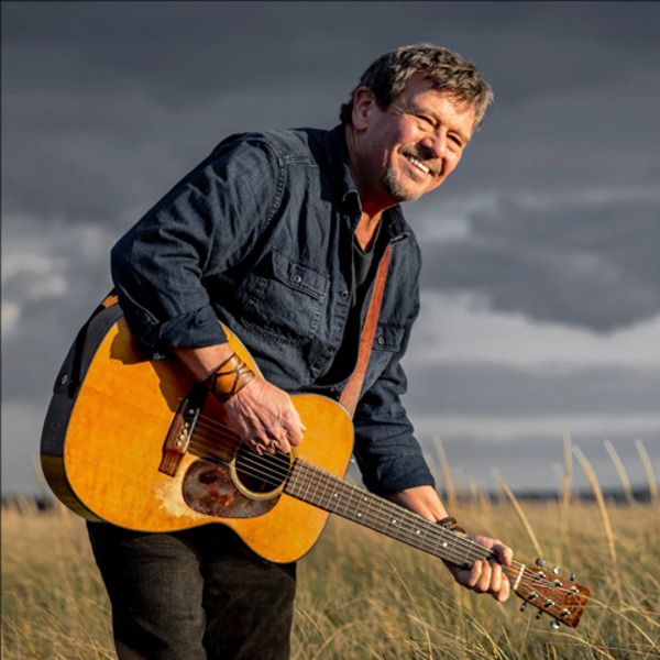 Brilliant Canadian musical icon Lennie Gallant performing in both French and English.